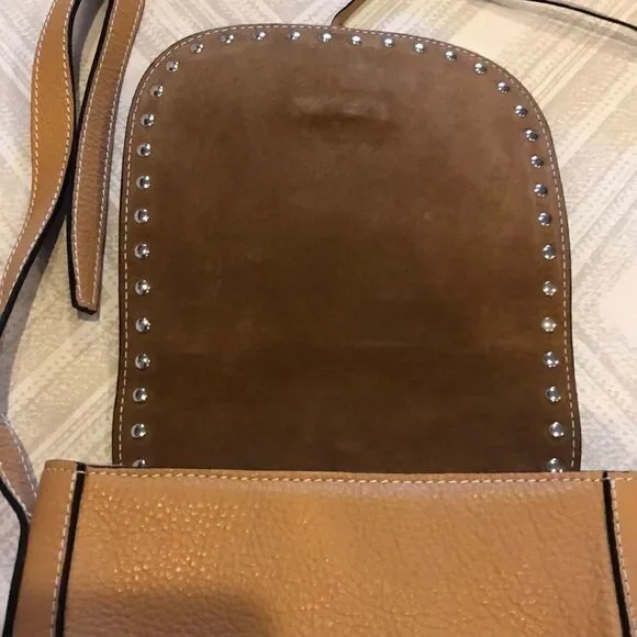 Mario Valentino Tan Small Satchel Crossbody Bag Silver Grommets Adjustable Strap - Picture 4 of 8